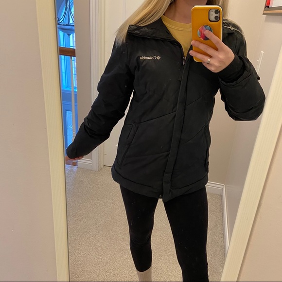 Columbia Jacket🖤 - Picture 1 of 2